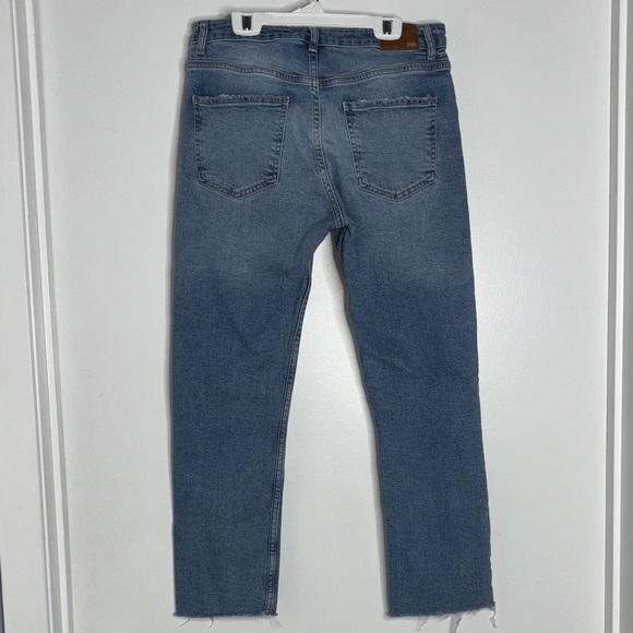 Zara Denim Straight Leg Jeans with Distressed Hem - Picture 3 of 3